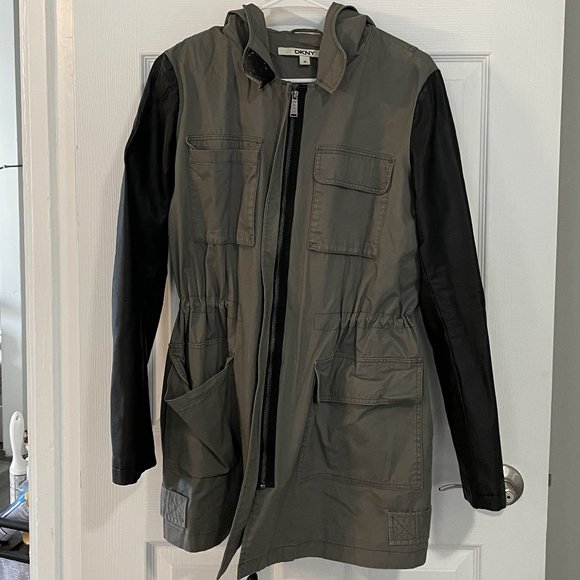 DKNY Rain Jacket Green - Picture 1 of 5